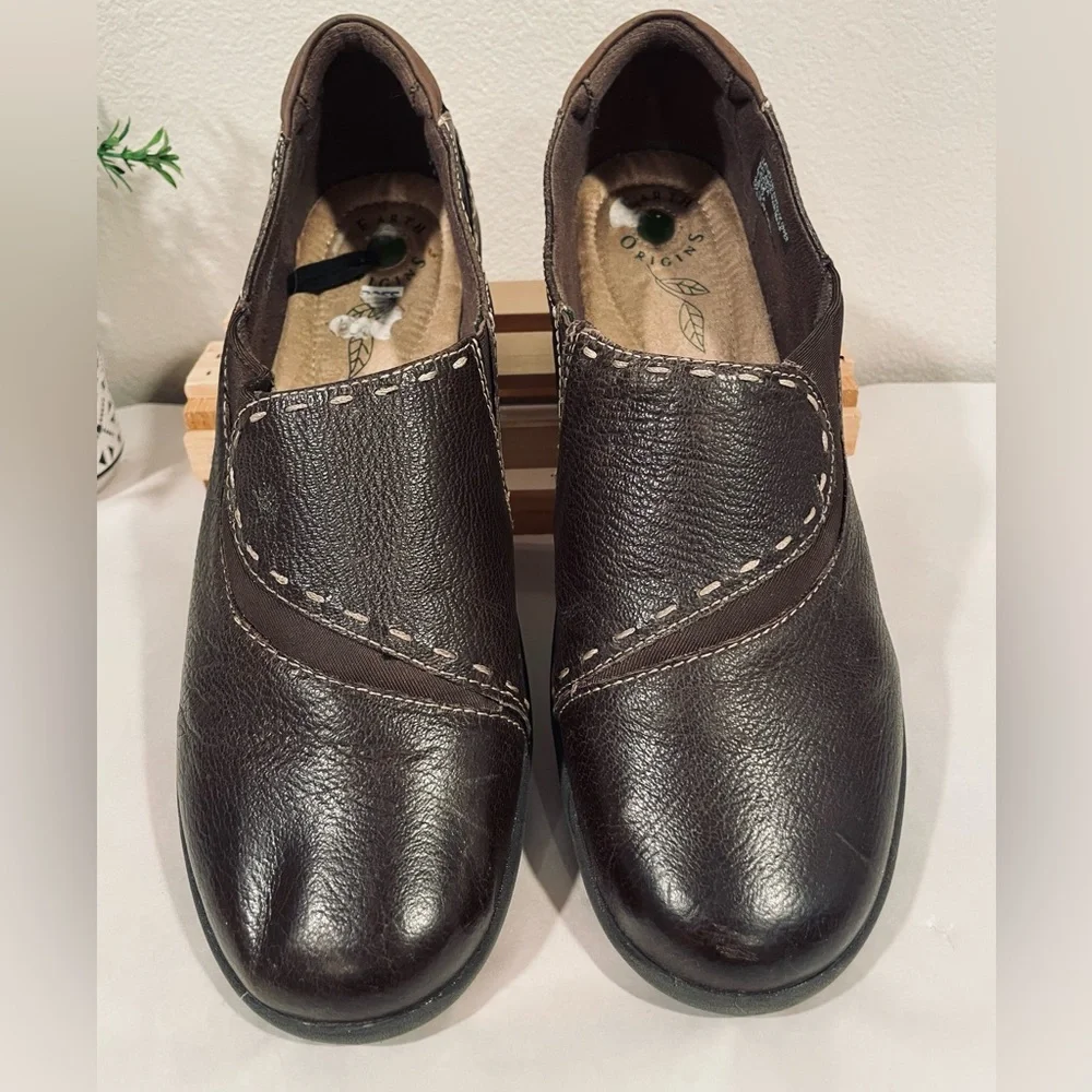 Earth Origins “Leona” Brown Leather Flats with Cushioned Insole | VGUC Sz 12